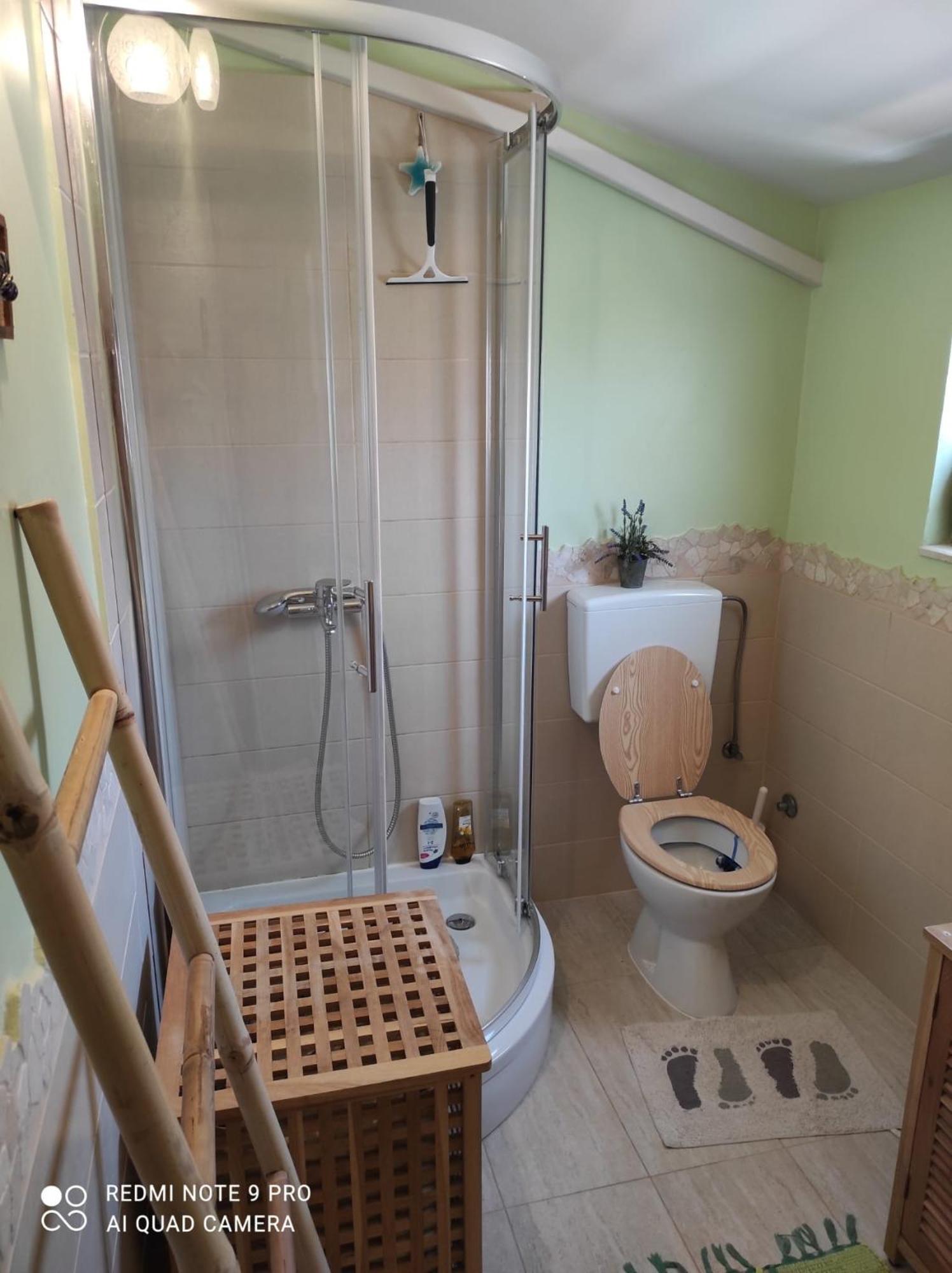 Apartment House Vir-To-All ภายนอก รูปภาพ